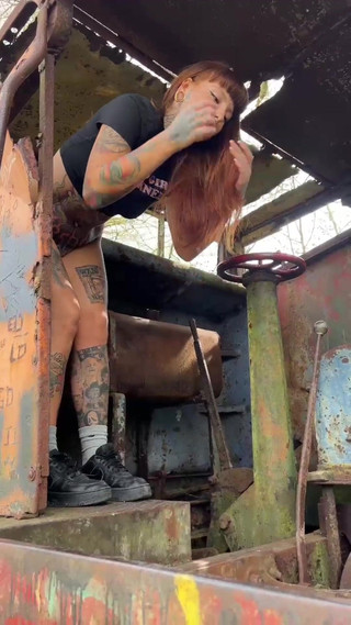 Thumbnail of Hot Babe Pees on Abandoned Train!