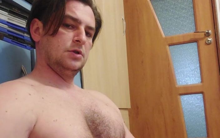 Michael Ragnar: Twee video's van grote cumshots