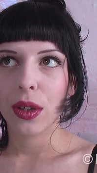 Sarina Puts Everything in Her Mouth for Pocket Tips