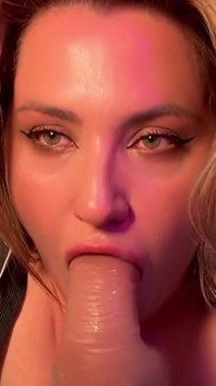 눈 접촉 펠라