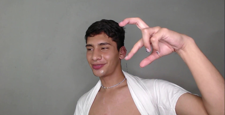 by_pandora: Ufff jak pěkné stříkat takhle znovu by se ti to...