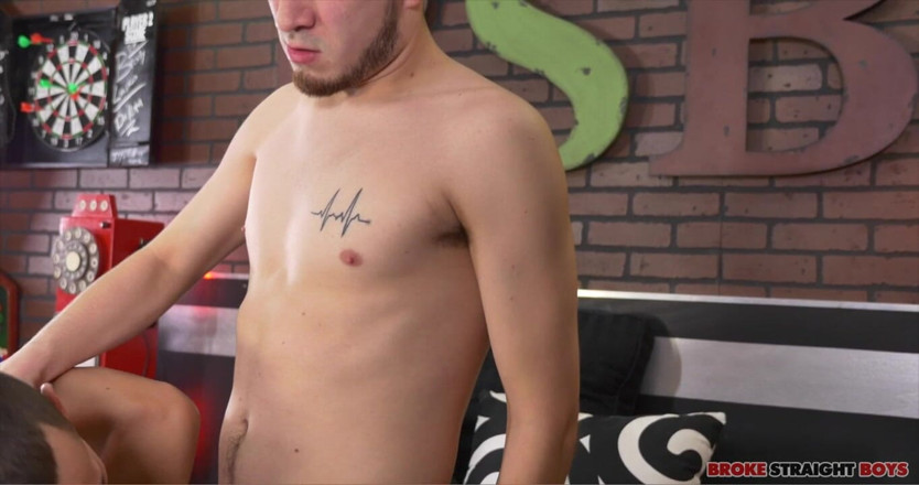 Broke Straight Boys: David Hardy și Justin Riggs Flip Futai