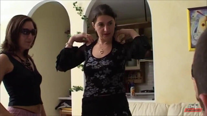 Vere Casalinghe Italia.: Two women with two cocks great exciting ass-fucking