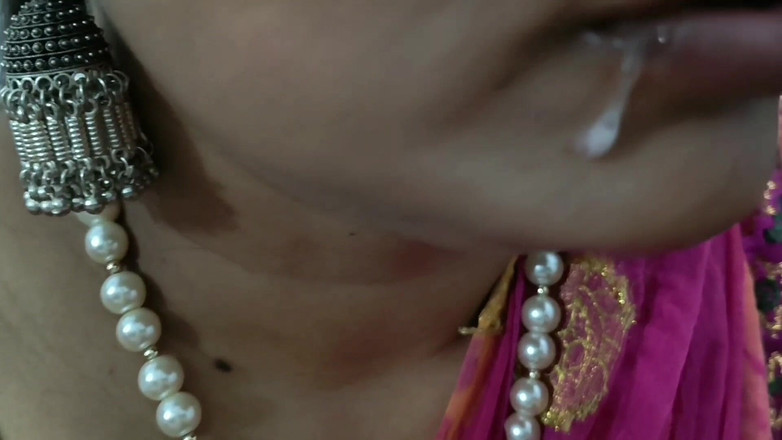 Happyhome: Bella desi vicina bhabhi viene inculata con sborrata in faccia