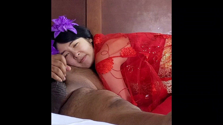 PornoJuice Faphouse: Prințesa chineză din dinastia Ming adoră să sugă pula neagră...