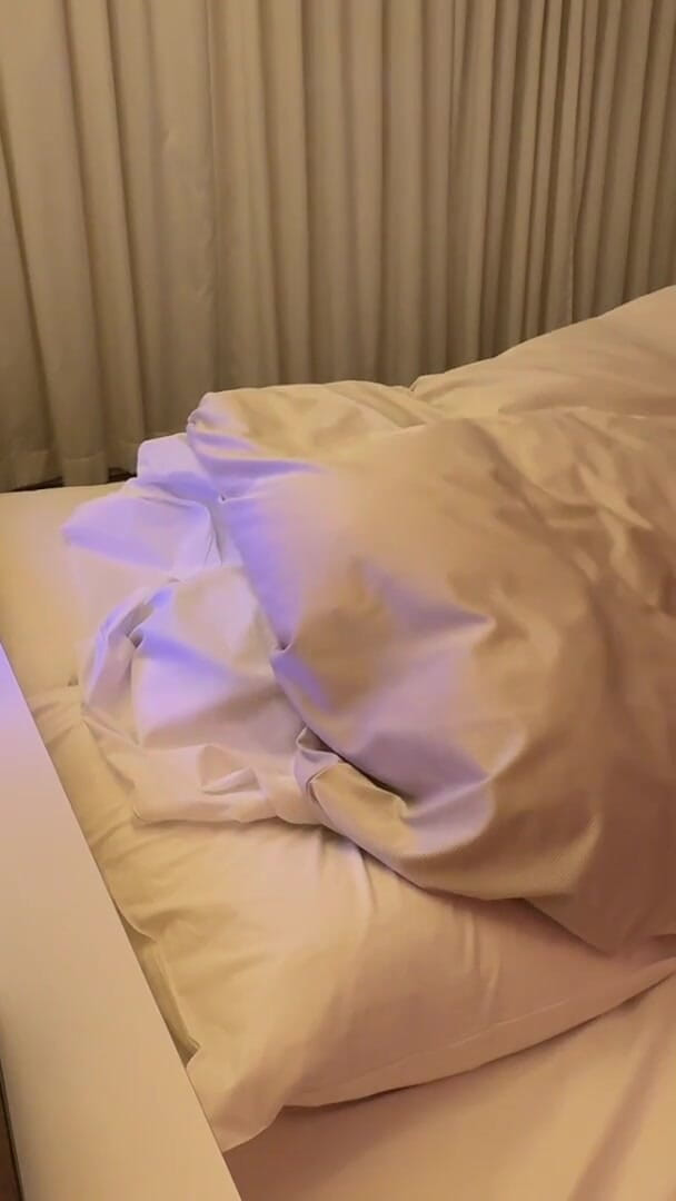 LuuLee0804: Can You Guess What I'm Doing Under the Covers?