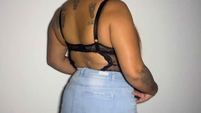 Labagirl: This Is How I Get Ready for a Night of...