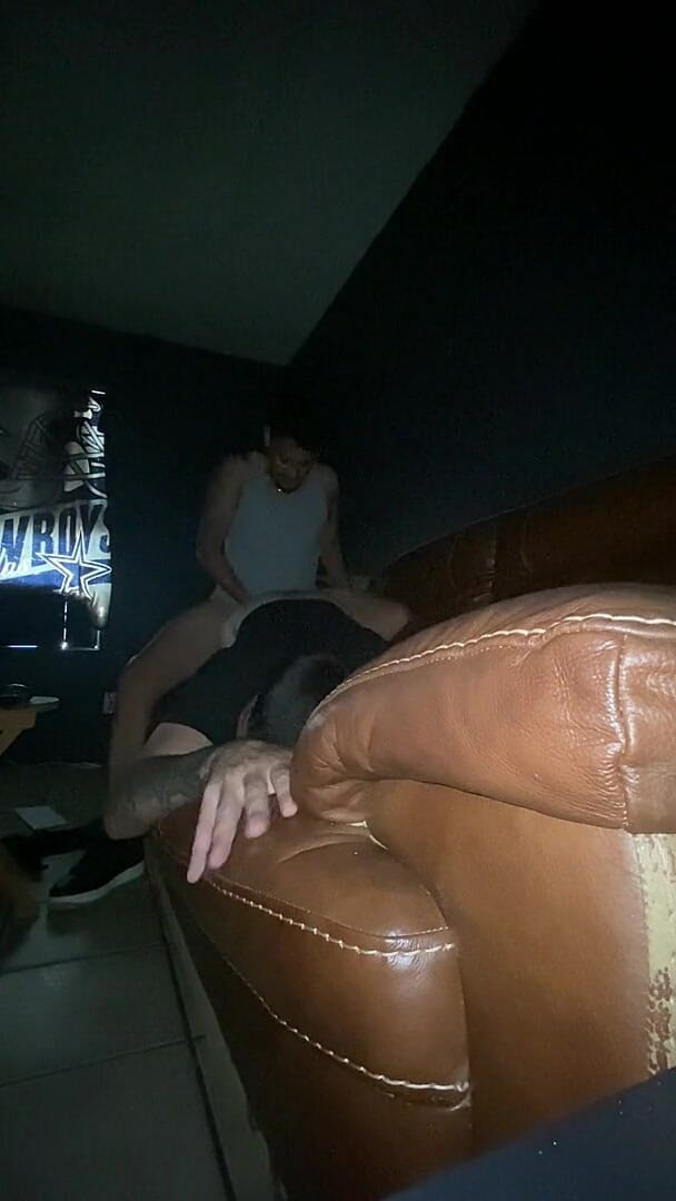 White Boy Takes a Pounding From Big Latin Dick (Texas-Toxicos)