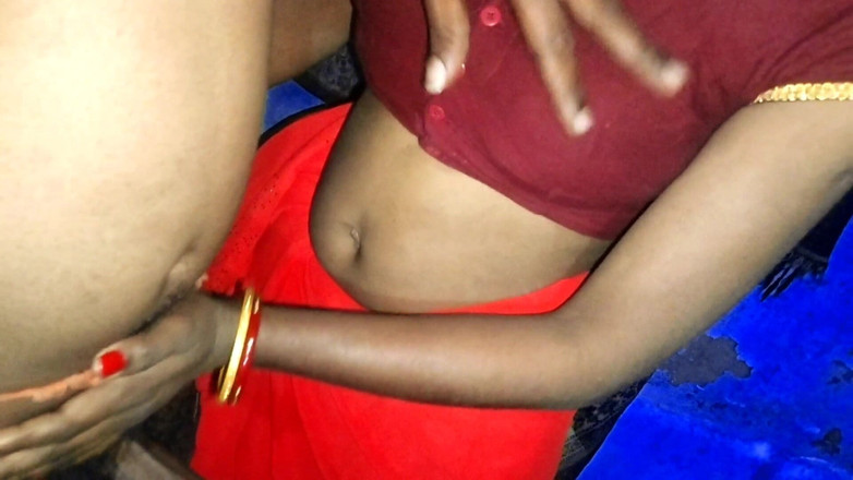 sarita Nagaa: Индийская невестка сосала пенис ее шурина в стиле дези, вирусное необрезанные секс-видео, Sarita Naga.