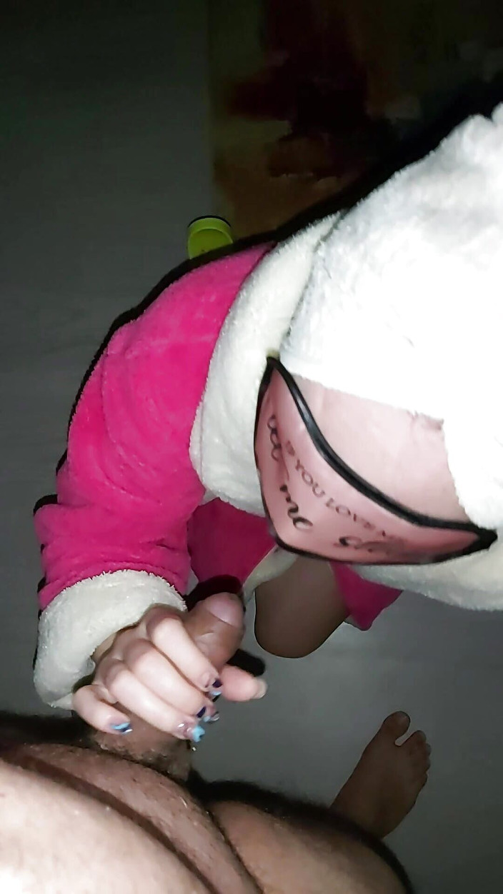 Audrey: नई पड़ोसन लंड चुसाई