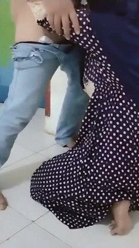 Di Rumah Yang Tenang, Kebetupan Ada Pembersih Rumah