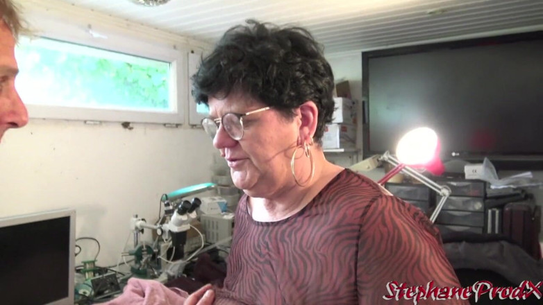 Stephprodx: BBW fucks grandpa
