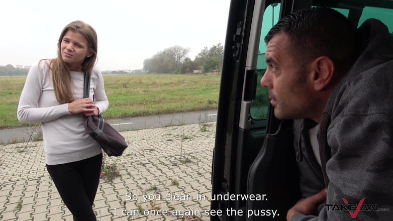 Take Van: Magere Huzzy is seksverslaafde, hoewel ze zich als een verlegen...