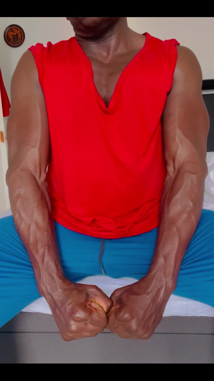 Afro Black XXX: 2511490111.mp4