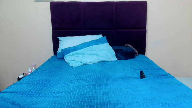 Legendary Booty Overdose: Çıplak nine iri güzel kadın evde yalnız