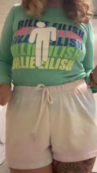 I Have a Beautiful Figure and Beautiful Hair, I Dance and Show off My Figure!