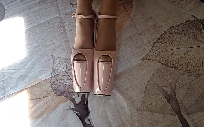 LauraOnHeels: 내 아름다운 신발 (8 인치 플랫폼 발 뒤꿈치)