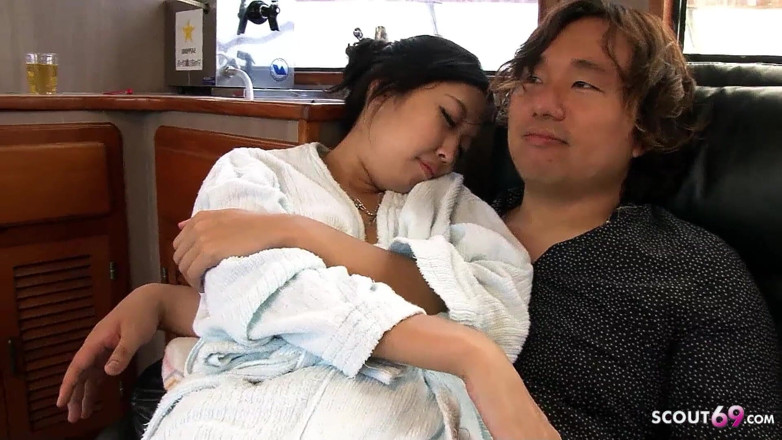 Asian porn collection: Festa di scambisti giapponesi senza censure con milf arrapate