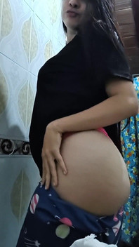 Porn Actress Yulieth Gomez Shows Her Tits