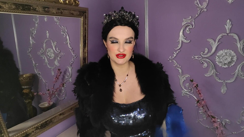 Princess18_: Богиню серебряного экрана уничтожают