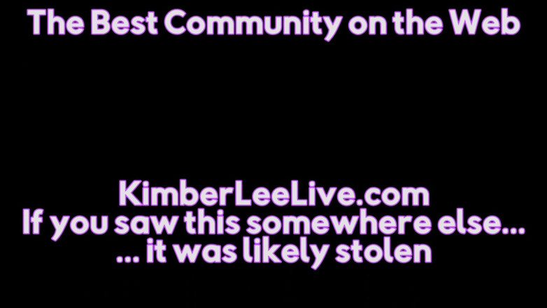 Kimber Lee: 그녀의 보지를 먹이고 핥는 Kimber Lee!