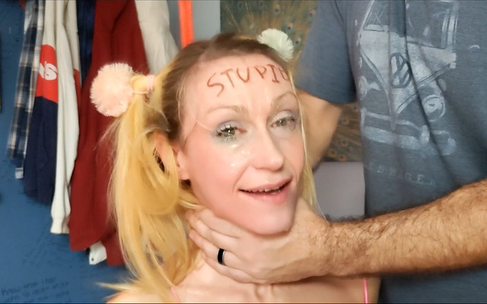 Vanessa Hastings: Vanessa hastings schiaffeggiata