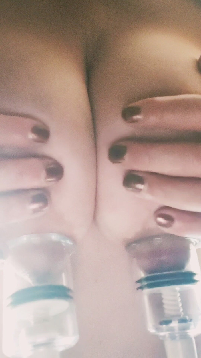 Lynettesub: Презентація вим'я вашого Hucow