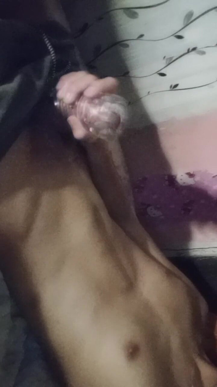 Sunflower Baby 69: Giocare con un sex toy