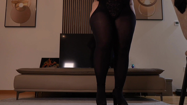 ChristineModel: Phat Ass White Girl in Black Stockings