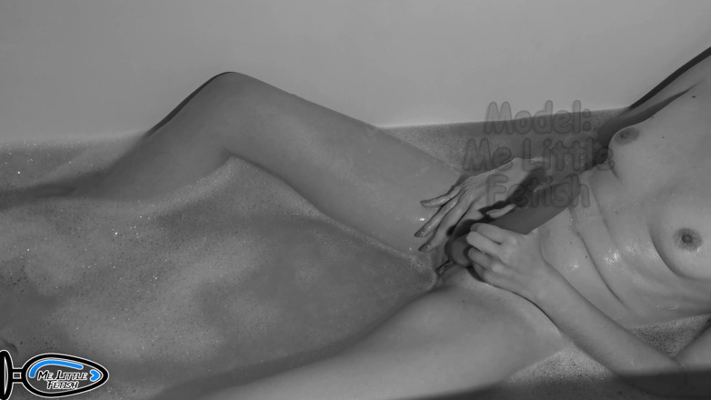 Me_little_fetish: My first real squirt strong orgasm in the bathroom caused...