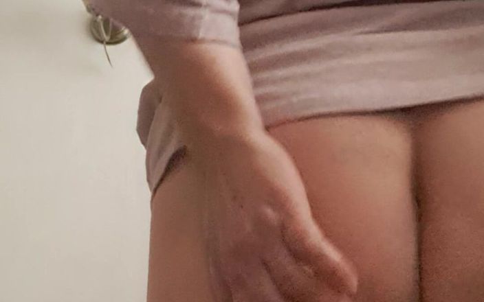 Mommy big hairy pussy: Зрелая задница