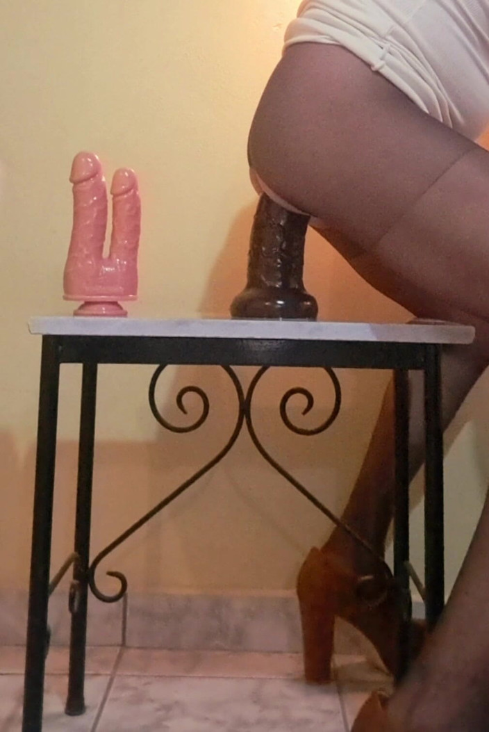 covo_sissy_cross: Un'altra tripla penetrazione piacevole