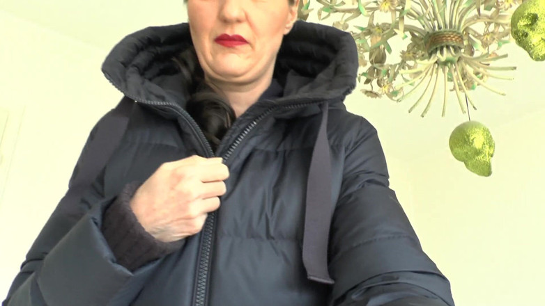 Lady Victoria Valente: Zipper Test on a Dark Blue Down Coat, Lady Victoria...