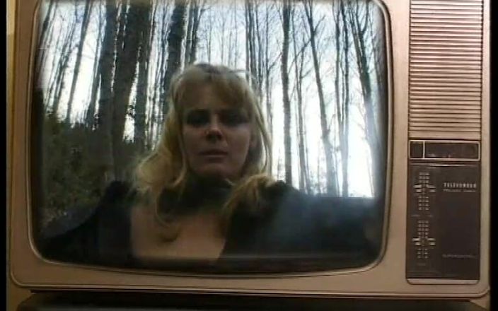 Vintage megastore: Dip 46 - La sorcière et la pute (film complet)