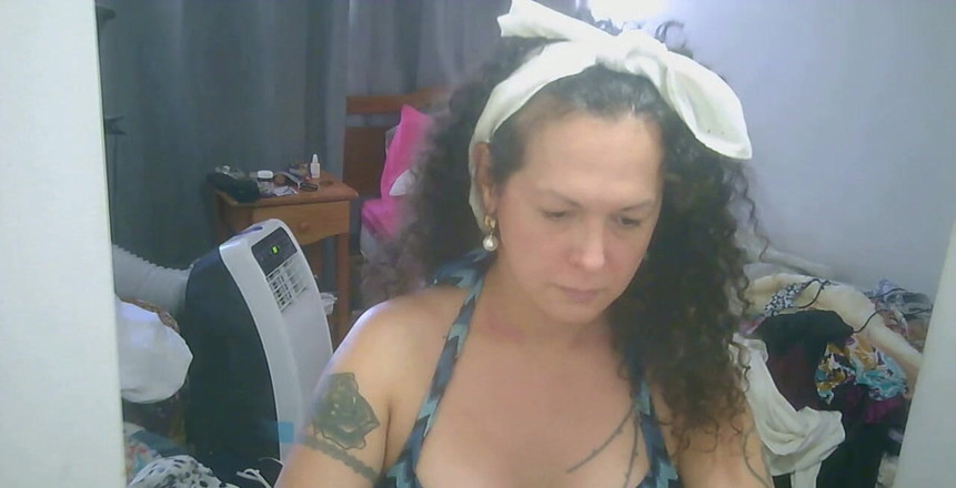 Nikki Montero: Sono appena riuscito a pubblicare la mia webcam sulla mia...