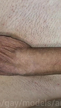 J’ai mangé mon sperme, orgie de bites en éruption par des demi-frères sauvages et affamés en train de baiser