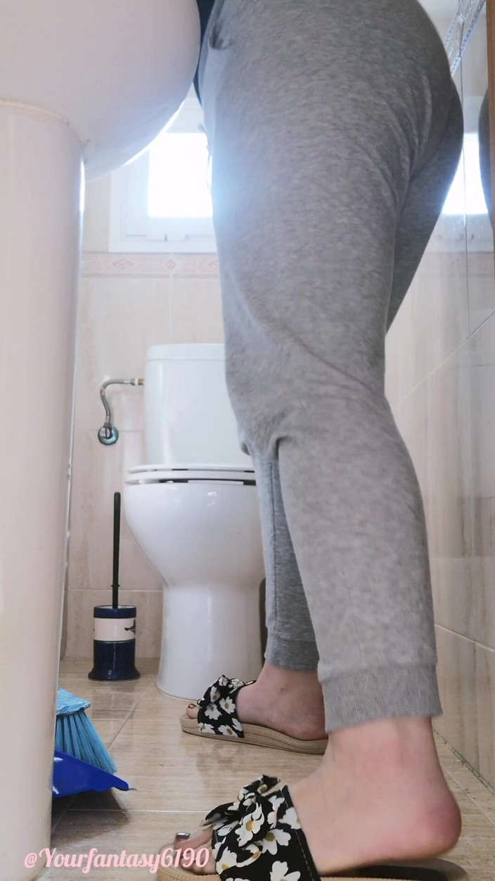Your fantasy studio: Toilet Diaries 2nd Week Compilation