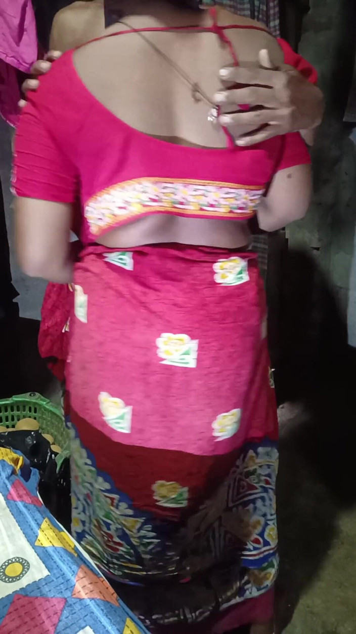 Monika Bhabhi: Indische casting director nodigt Bhabhi uit