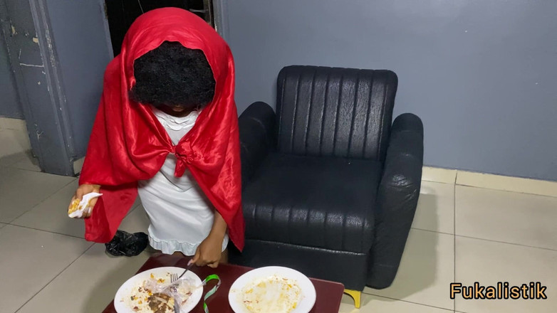 Fukalistik: How Pervert Neighbour Dressed as Santa to Sneaky Fuck Landlords...