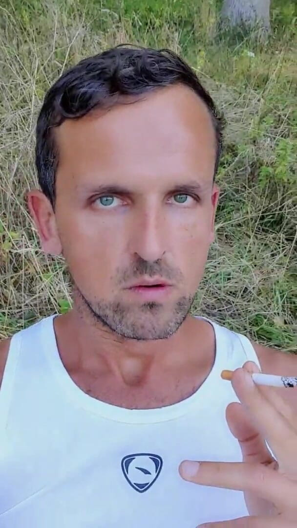 Slutboyben: Exhibitionistische koningin
