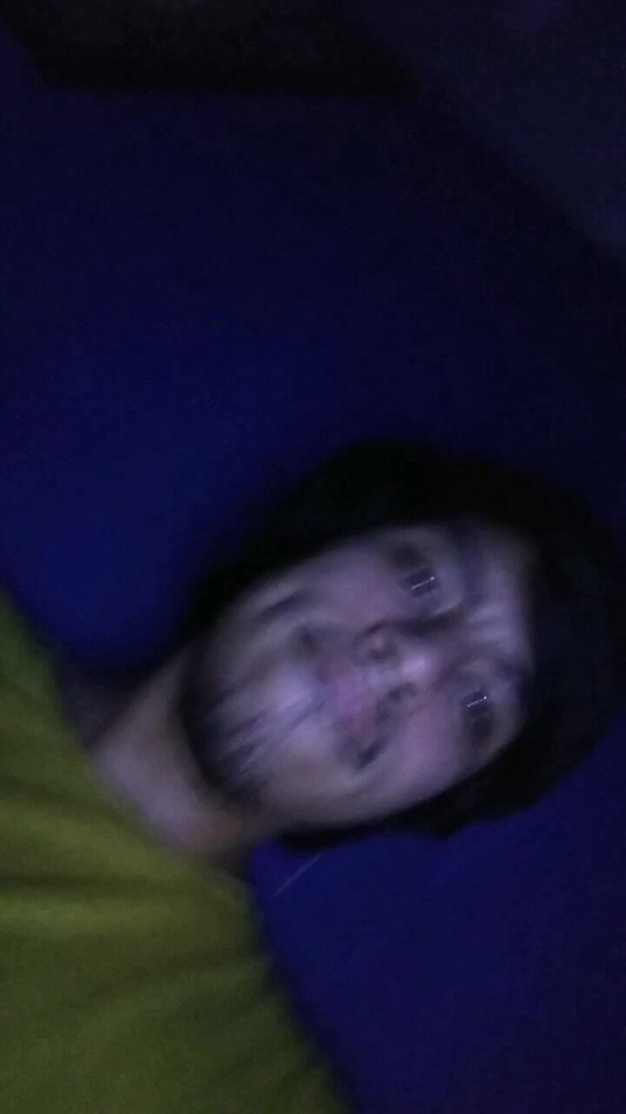 AlexAlejandro13: 谁想来房间