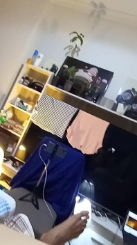 夫がBBCと妻に出演 パート3