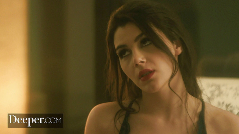 Deeper: Deeper - valentina Nappi और उसके पति को खेल खेलना पसंद है