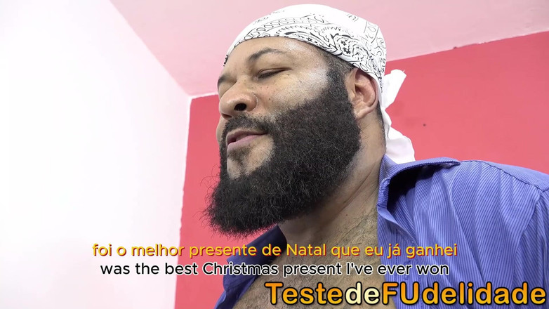 Teste de Fudelidade: Putri tiri menjadi hadiah Natal spesial saya