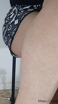 Leggy Close up