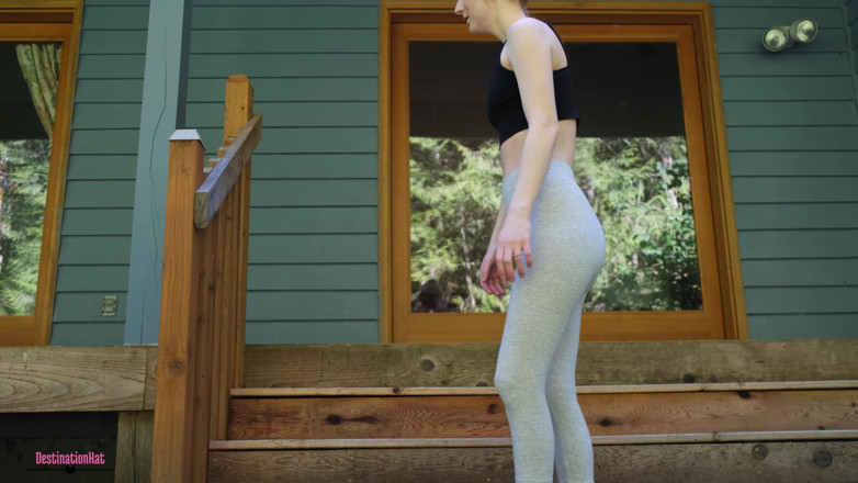 Destination Kat: Wetting My Leggings