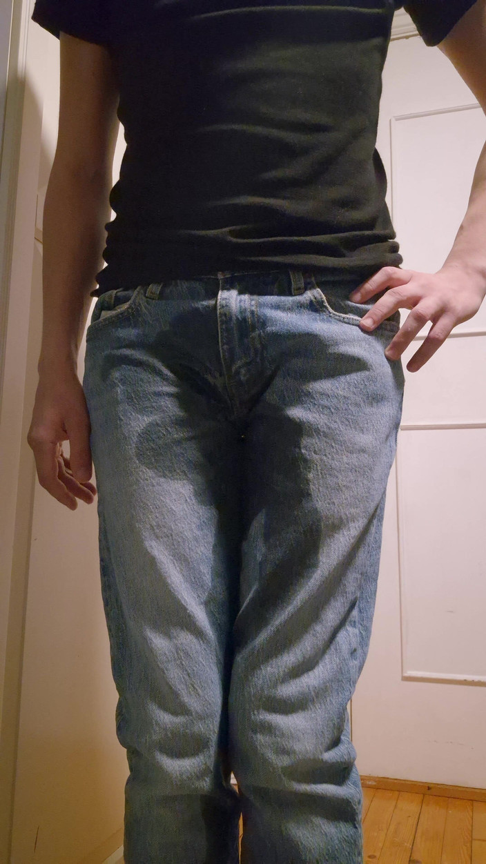 ABDL Diapers by Norsken77: Los laten in een spijkerbroek
