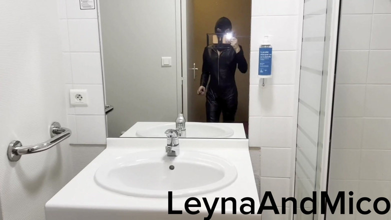 Leyna and mico: 남편을 약한 여자로 변장해