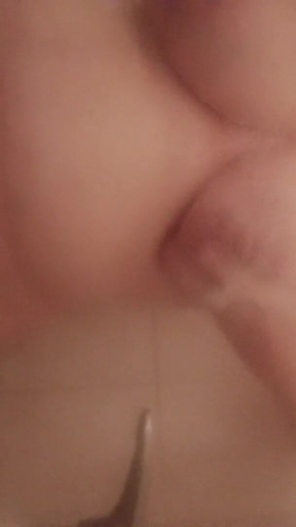 Mel the slut: 20220705_225143