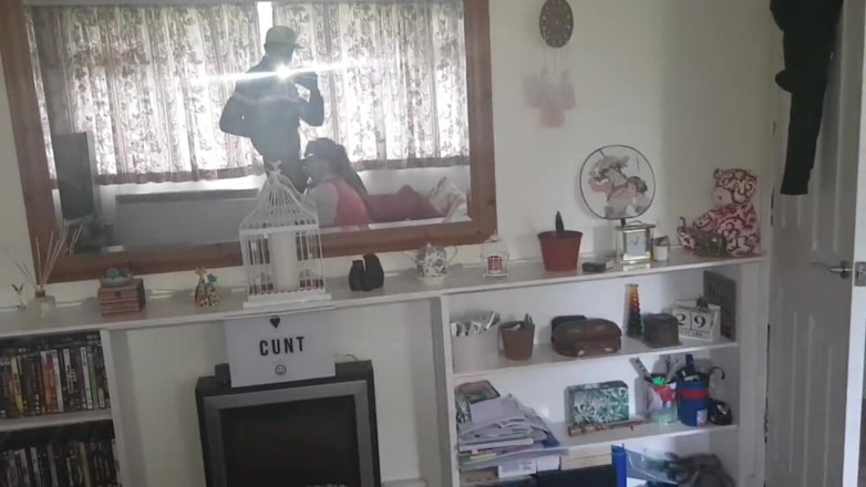 Real homemade BBW BBC porn: YoungEnglishBBW - メイド服で大きな黒いコックを犯す